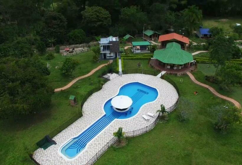 پانسیون Cabaña La Guitarra