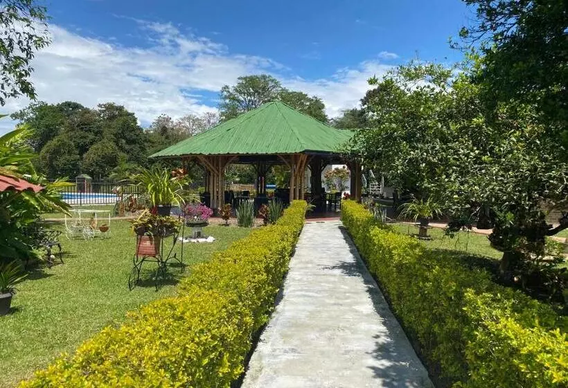 Majatalo Cabaña La Guitarra