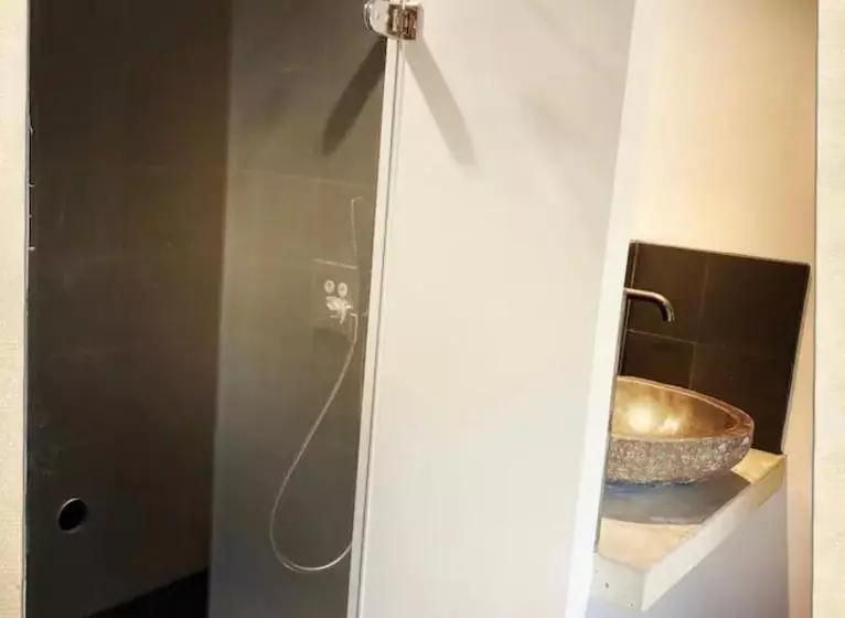 Majatalo Le Josephine