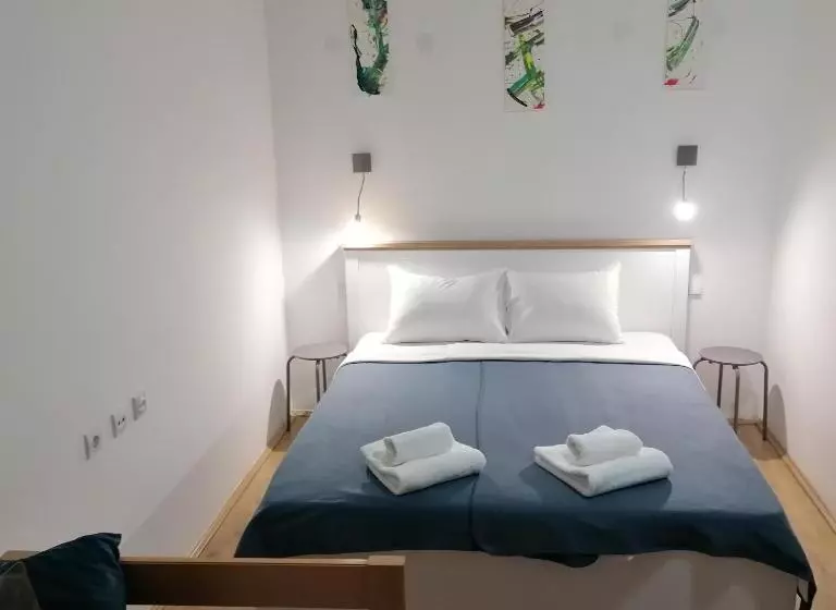 پانسیون Mon Accommodation Free Parking