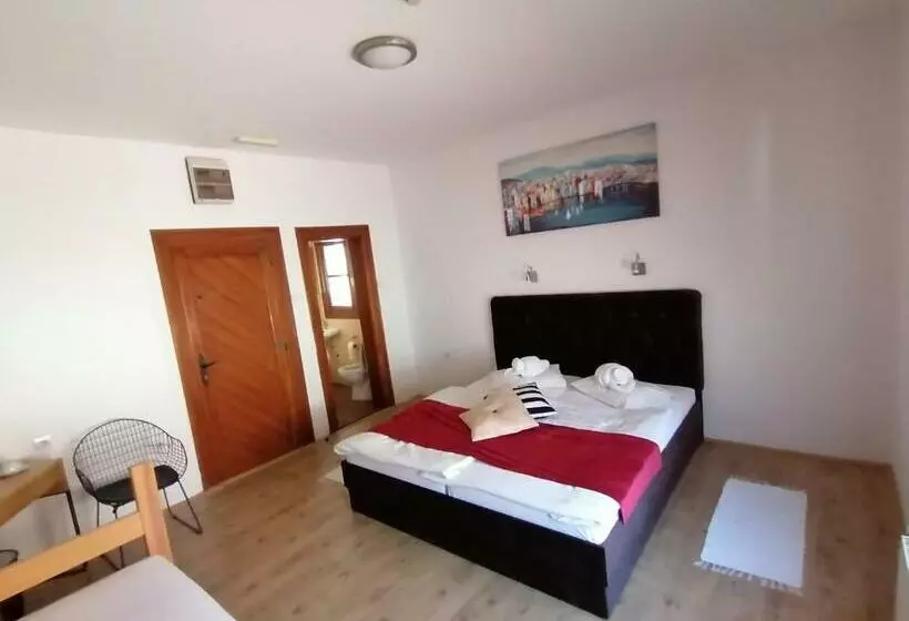 پانسیون Mon Accommodation Free Parking