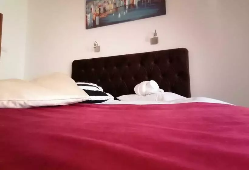 پانسیون Mon Accommodation Free Parking