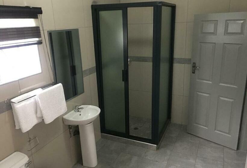 Pension President Guest Lodge