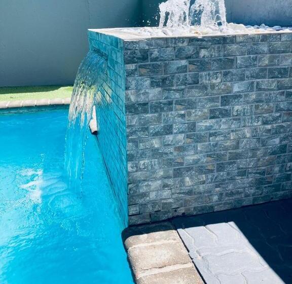 Pension President Guest Lodge