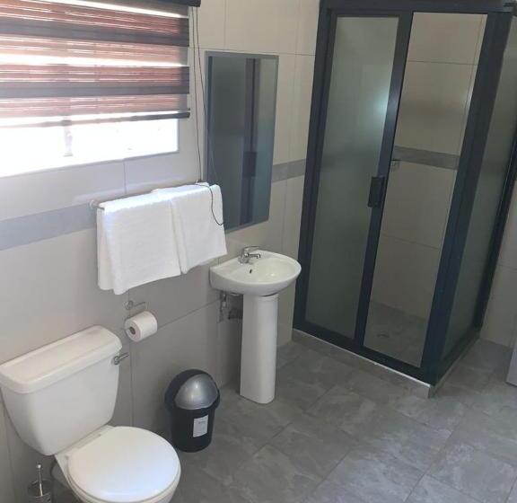 Pension President Guest Lodge