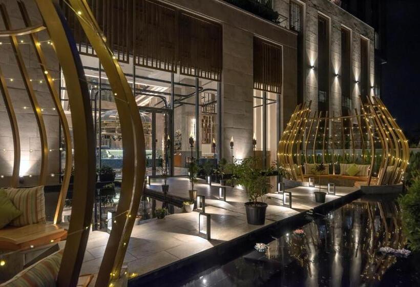 Radisson Blu Hotel & Spa, Nashik