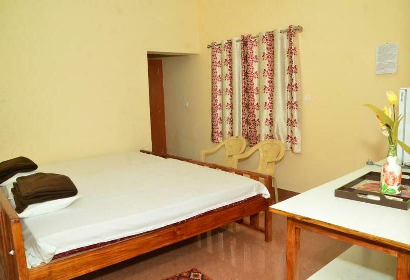 Staymaker Sunny S Serenity Resort