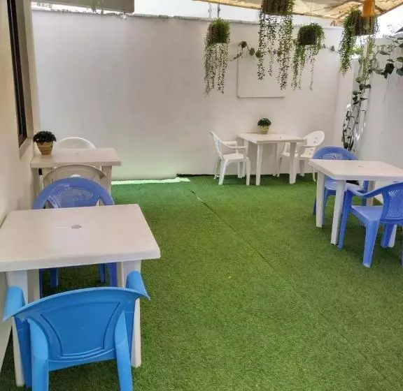 تختخواب و صبحانه 6 Park Retreat