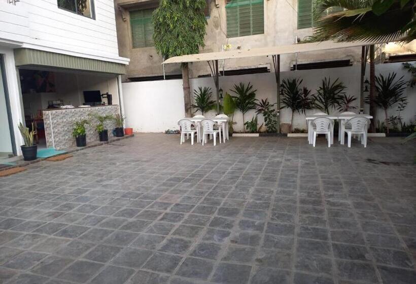 تختخواب و صبحانه 6 Park Retreat