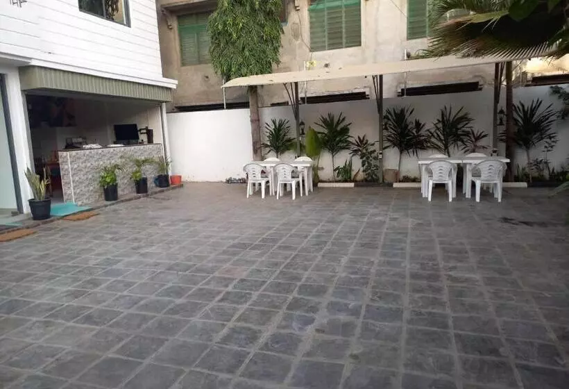 تختخواب و صبحانه 6 Park Retreat