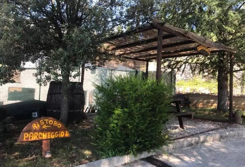 ホテル Agriturismo L Arco