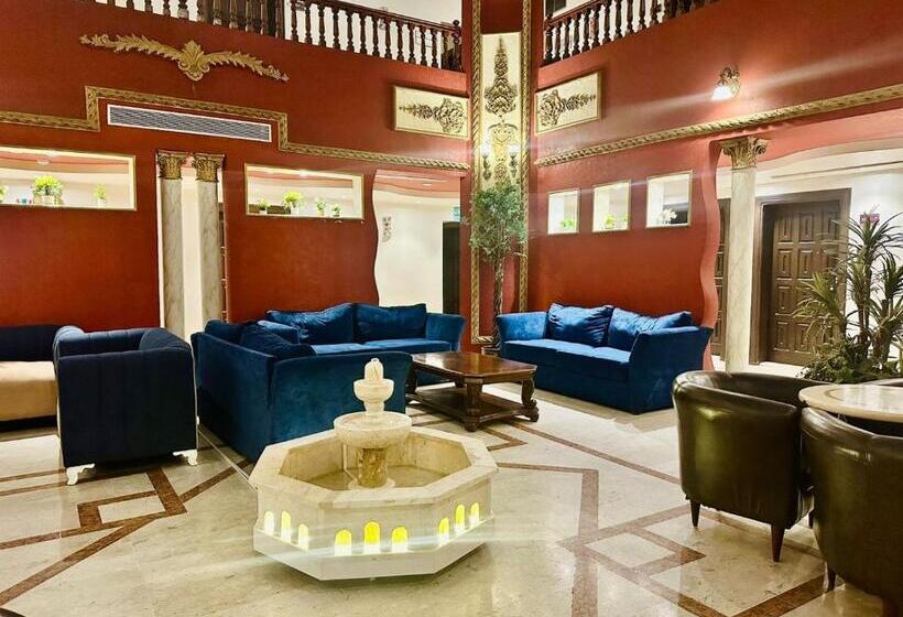 בית מלון כפרי سيلين الفيصلية Celine Al Faisaliah