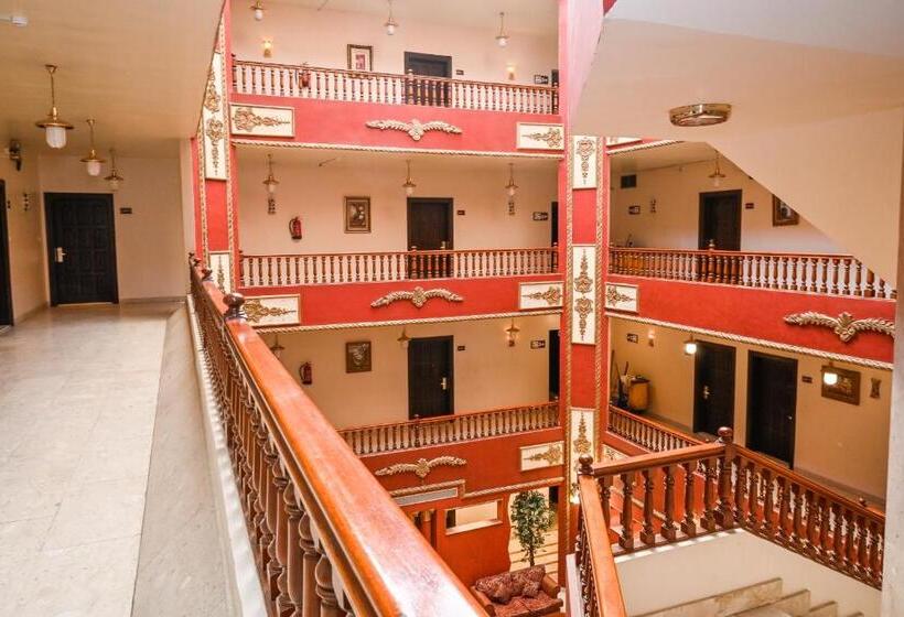 בית מלון כפרי سيلين الفيصلية Celine Al Faisaliah