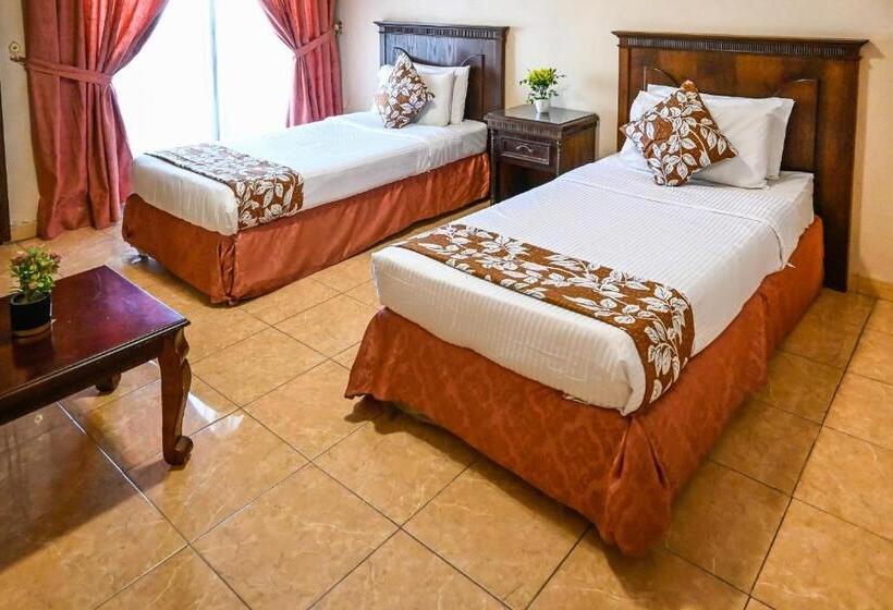 בית מלון כפרי سيلين الفيصلية Celine Al Faisaliah