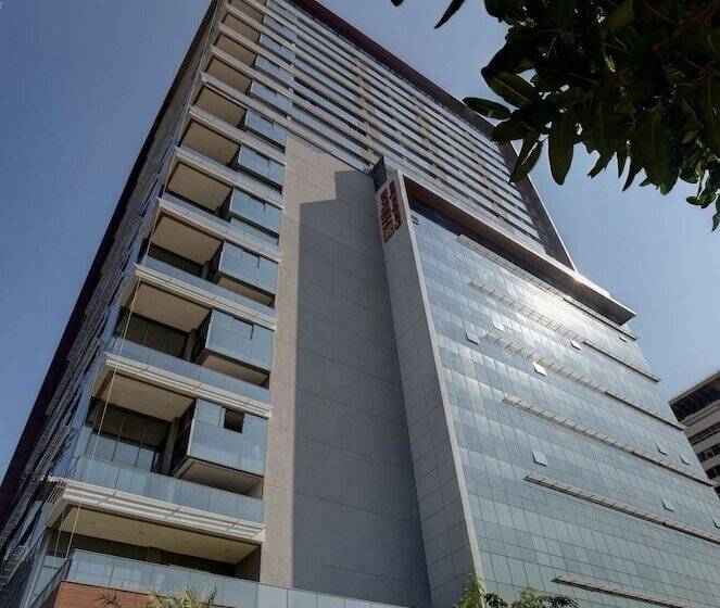 هتل Hilton Garden Inn Rebouças