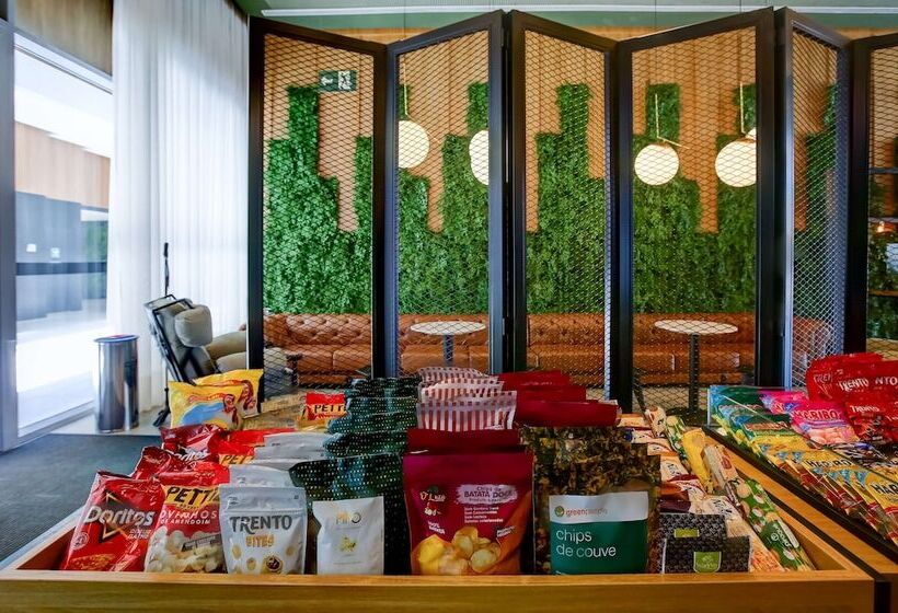 هتل Hilton Garden Inn Rebouças