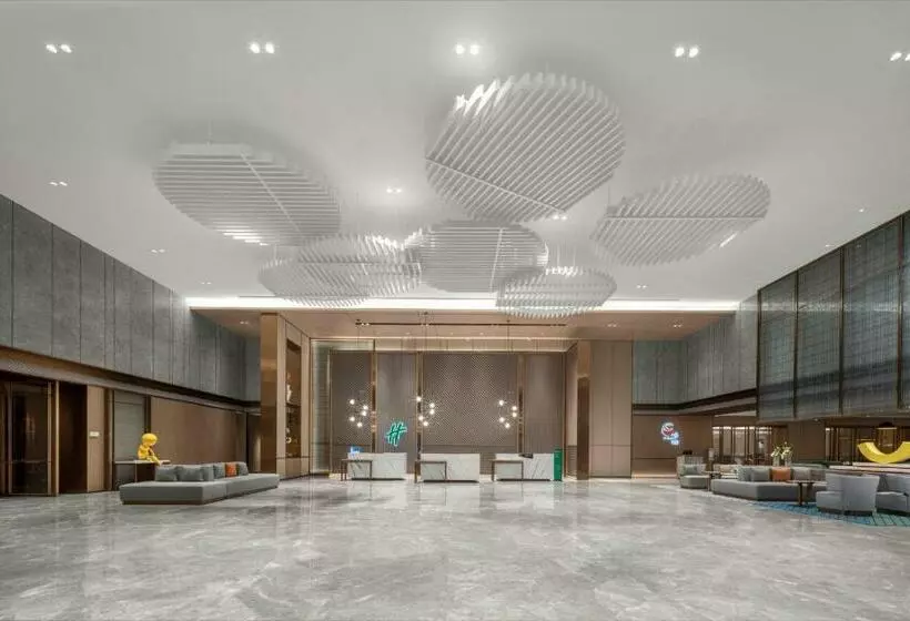 Hotelli Holiday Inn Fu An