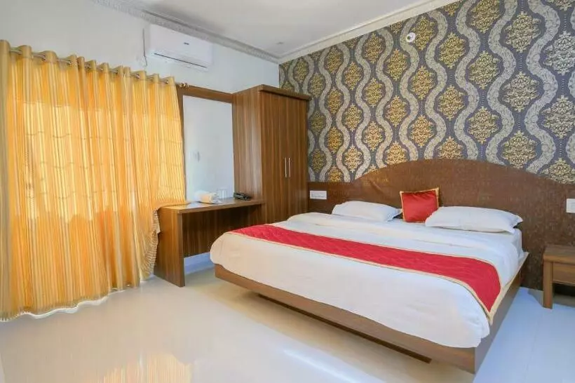ホテル The Excellency Resort & Spa, Coorg