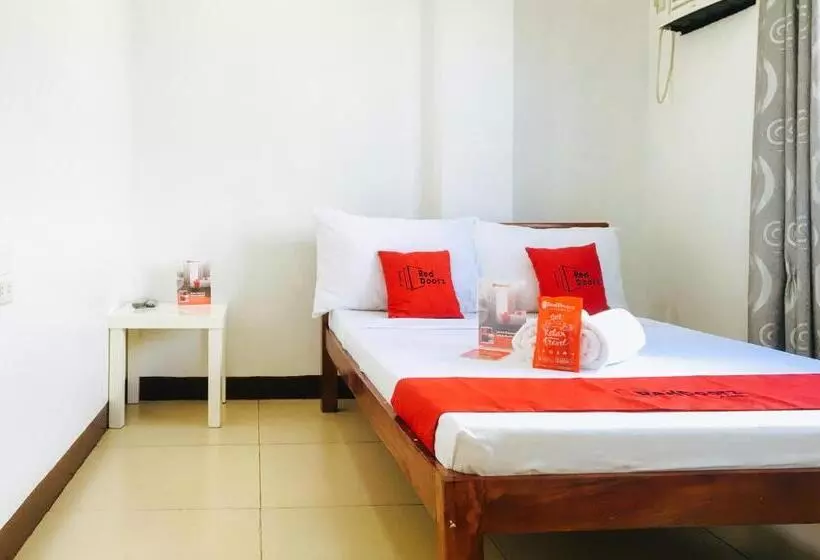 هتل Reddoorz @ El Cuarto Srp Talisay
