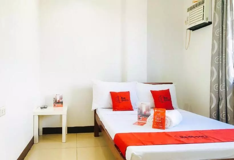 هتل Reddoorz @ El Cuarto Srp Talisay
