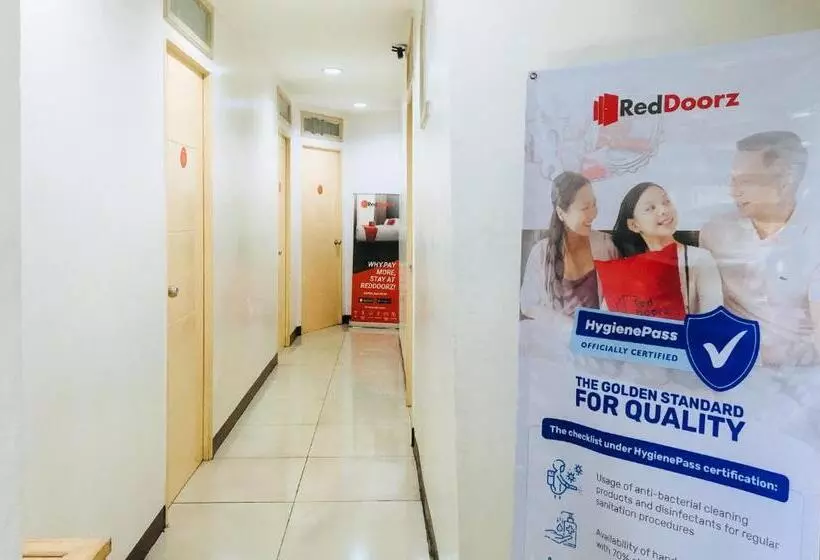 هتل Reddoorz @ El Cuarto Srp Talisay