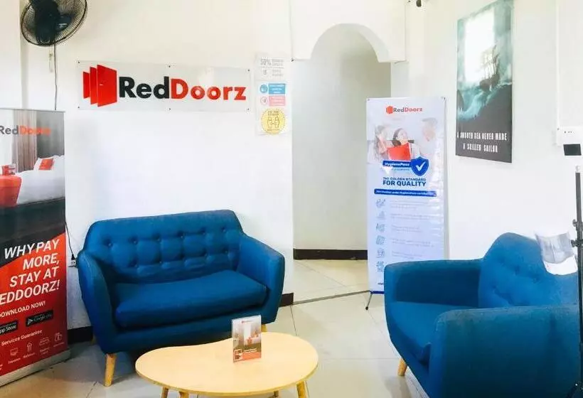 هتل Reddoorz @ El Cuarto Srp Talisay