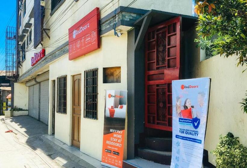 בית מלון כפרי Reddoorz @ El Cuarto Srp Talisay