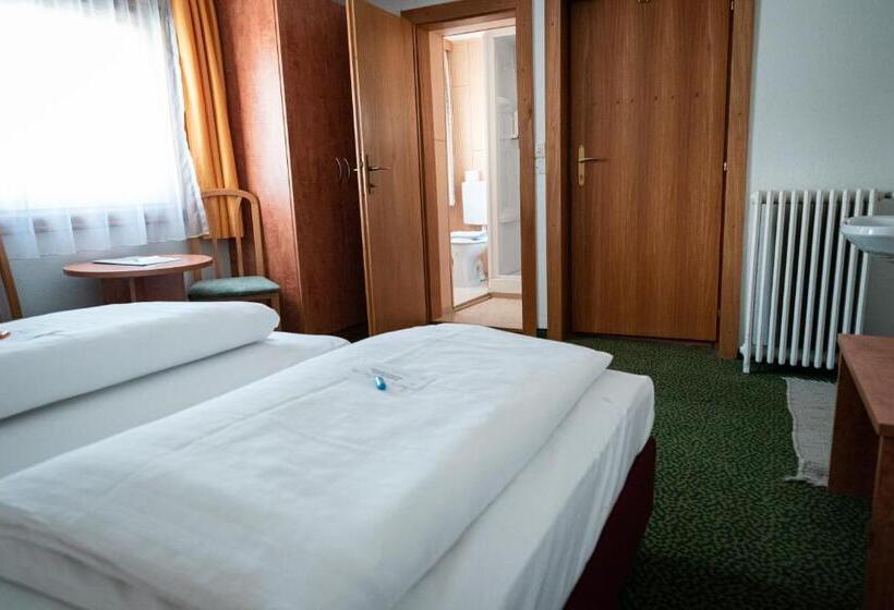 ホテル Tauernpasshöhe