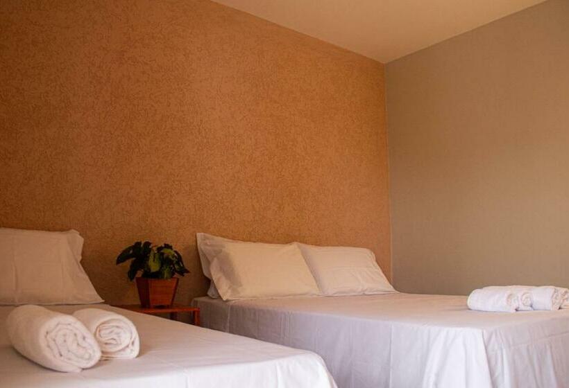 Pension (Hôtel basse catégorie) Divina Pousada