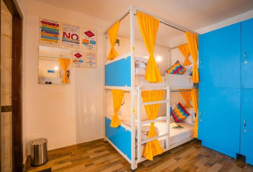 Общежитие Gostops Nainital