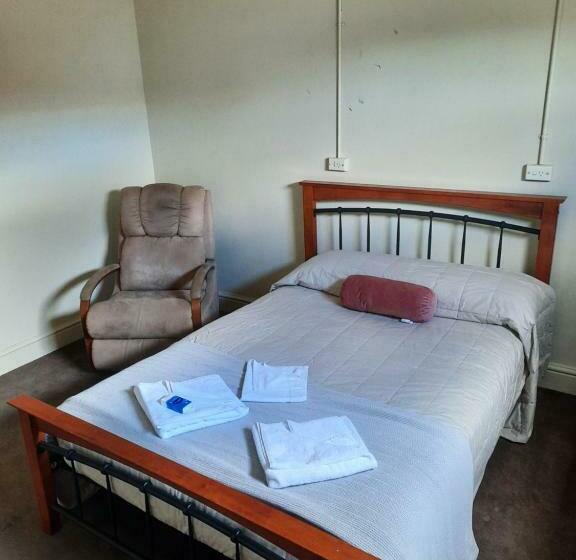 הוסטל The Exchange Hotel Kerang