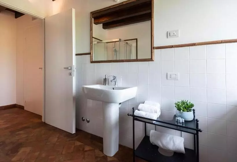 Aamiaismajoitus (B&B) Al Pompiere   Wine And Rooms