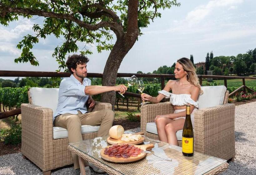 צימר Al Pompiere   Wine And Rooms