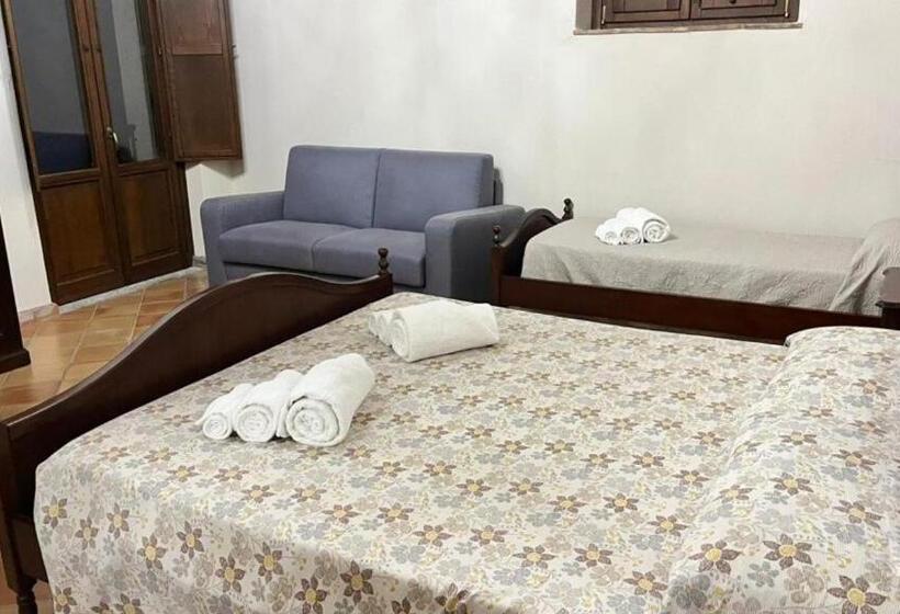 Bed and Breakfast Casa Vacanze Nicola E Lina