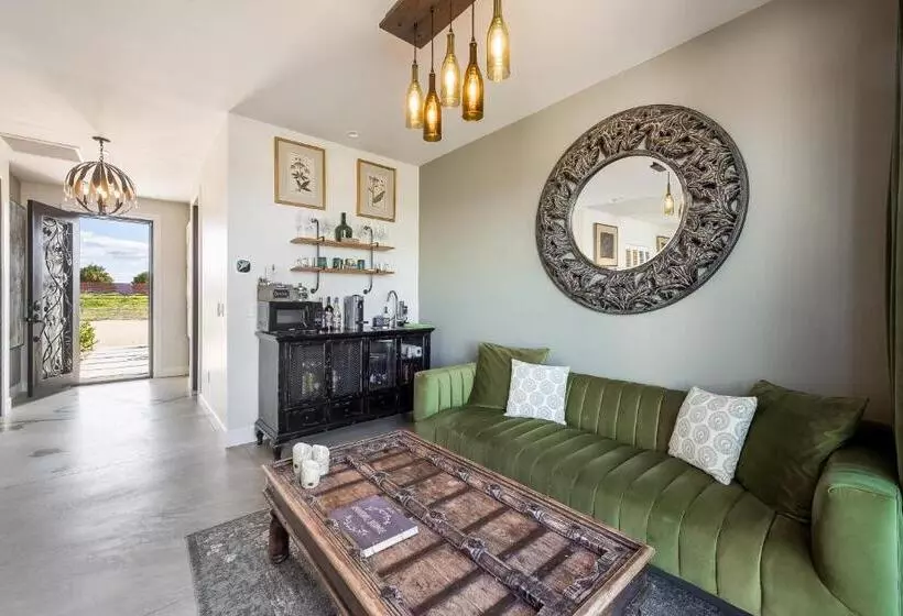 Aamiaismajoitus (B&B) Domaine Chardonnay