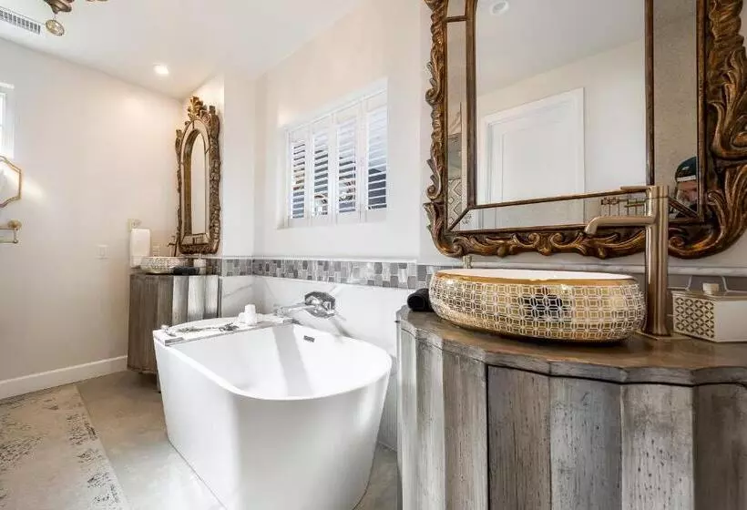 Aamiaismajoitus (B&B) Domaine Chardonnay