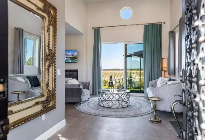 Aamiaismajoitus (B&B) Domaine Chardonnay