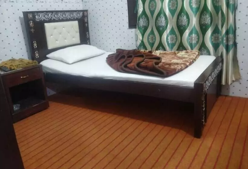 Mehran Hotel Peshawar