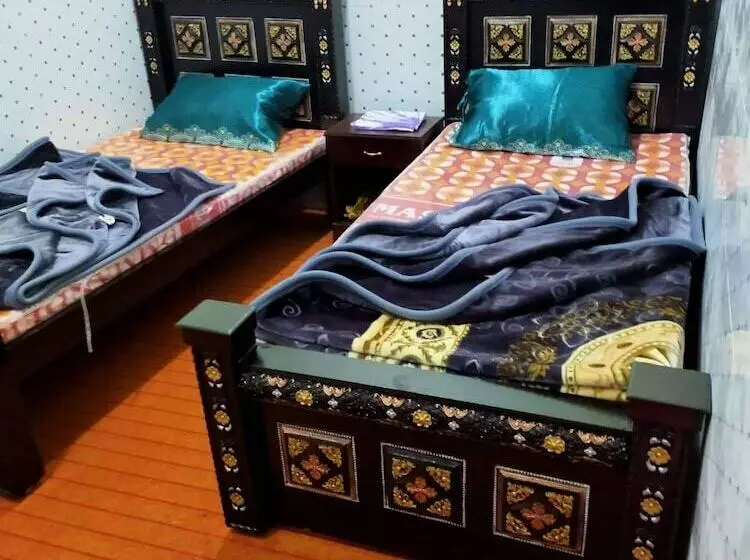 Mehran Hotel Peshawar