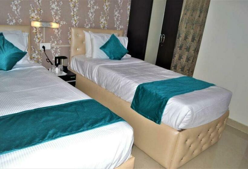 בית מלון כפרי Oyo 82701 Buddha Nivasa Residences Elite