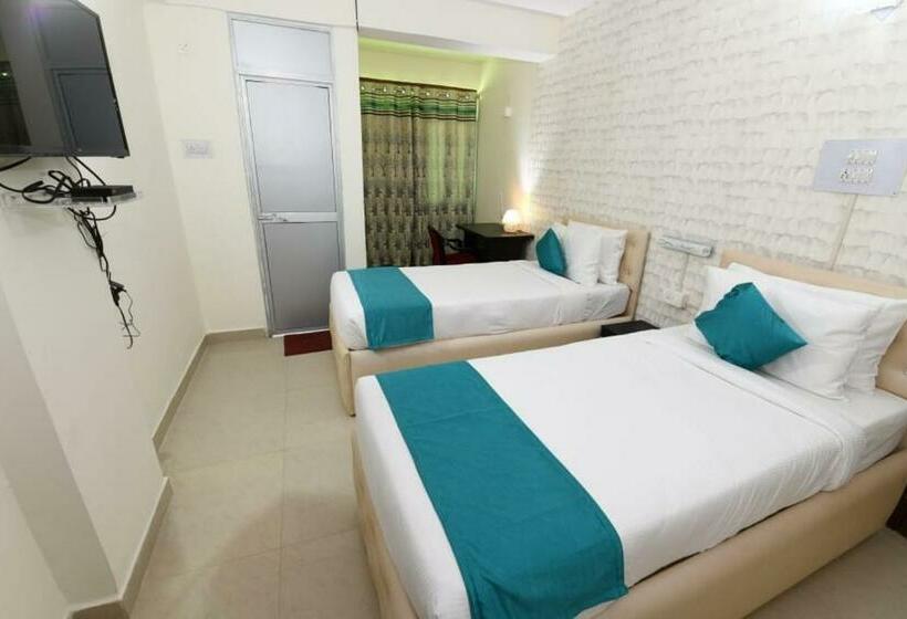 בית מלון כפרי Oyo 82701 Buddha Nivasa Residences Elite