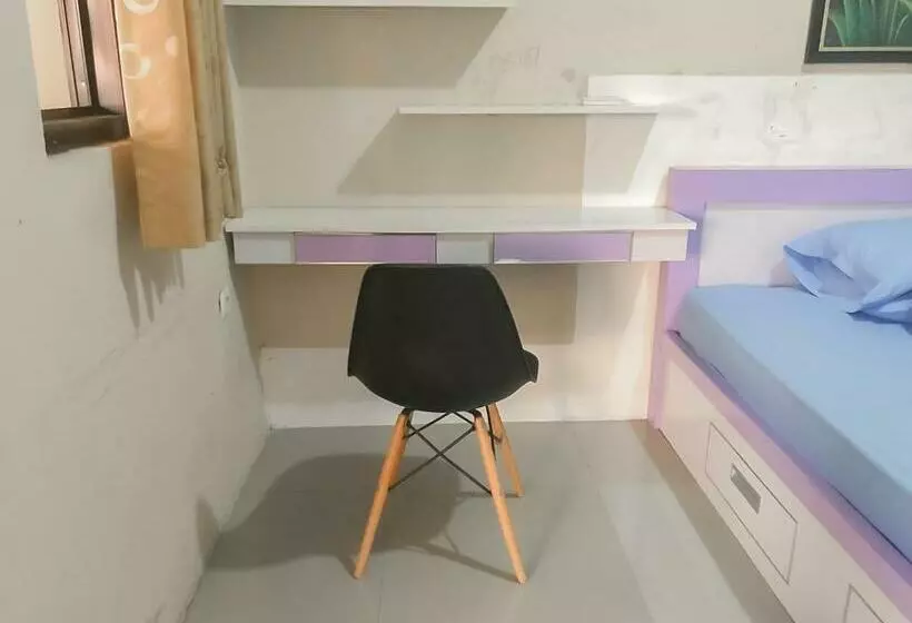 ホテル Pondokan Cempaka Cirebon Redpartner