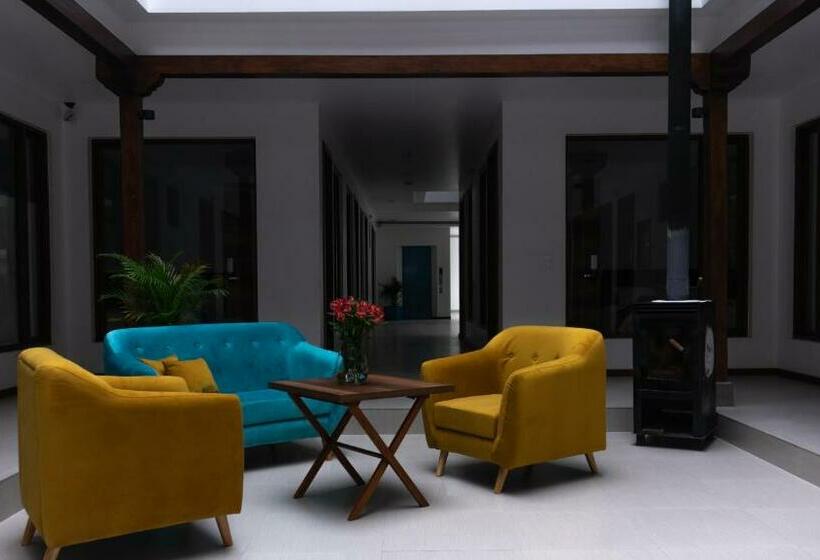 Reec Latacunga By Oro Verde Hotels