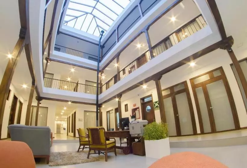 Reec Latacunga By Oro Verde Hotels