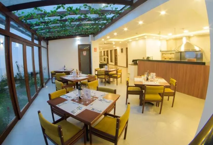 Reec Latacunga By Oro Verde Hotels