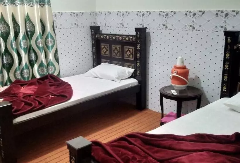 Mehran Hotel Peshawar
