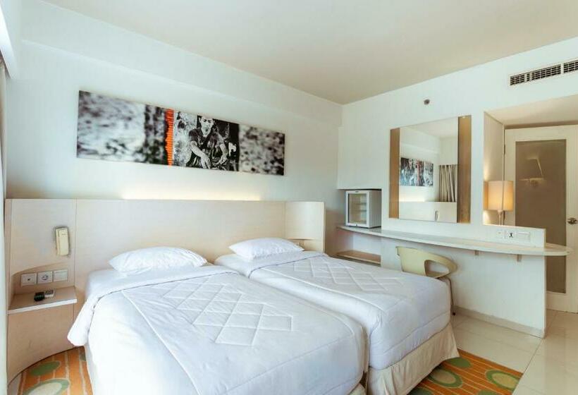 Oyo 90625 Jimbaran Condotel