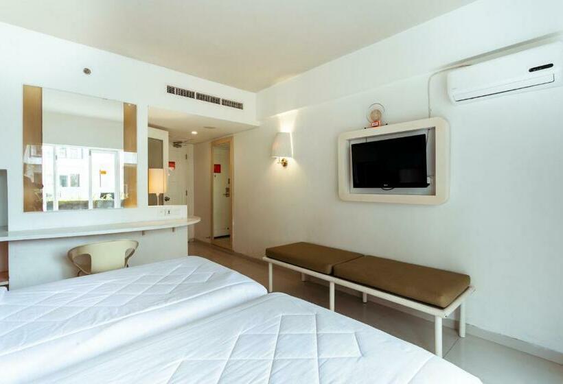 Oyo 90625 Jimbaran Condotel