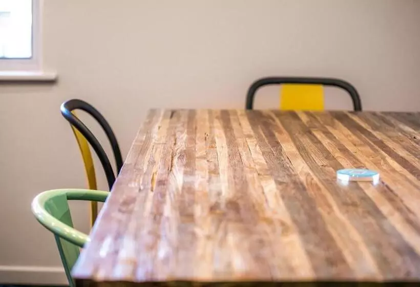 Royal Hotel By Nightcap Social