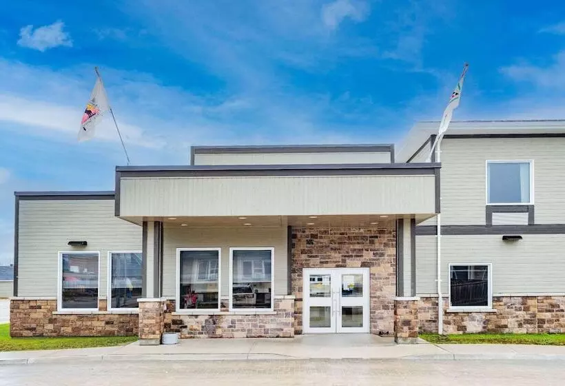 Hotelli Super 8 By Wyndham Moosonee